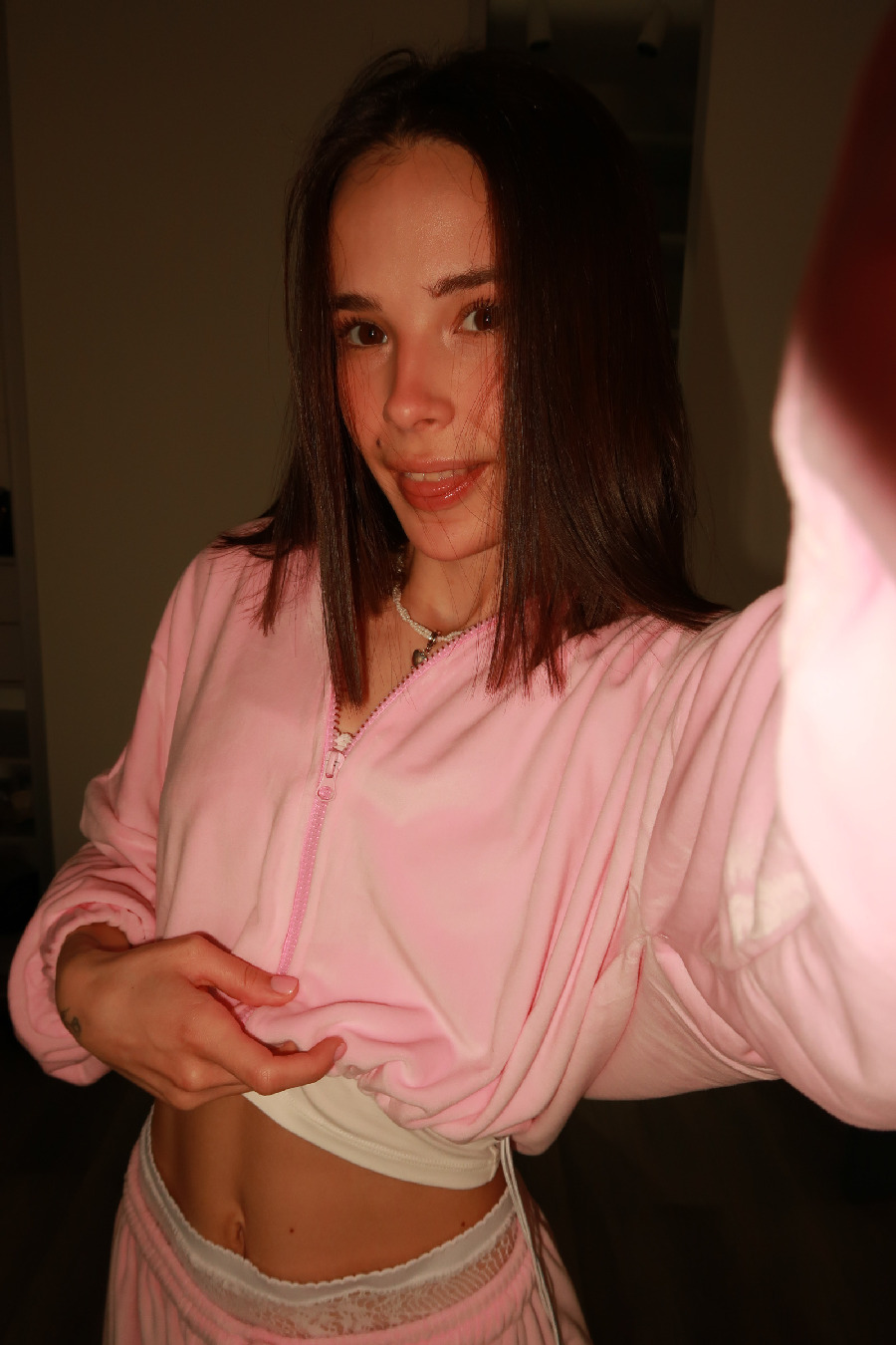 Tina brings the glow — live moments in Havana